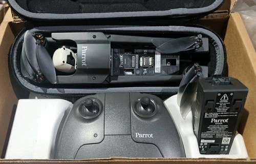 Parrot anafi drone - parrot, with